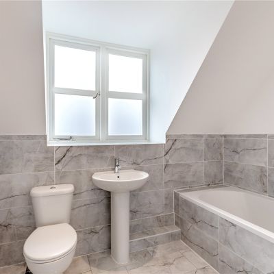 Principal Bathroom