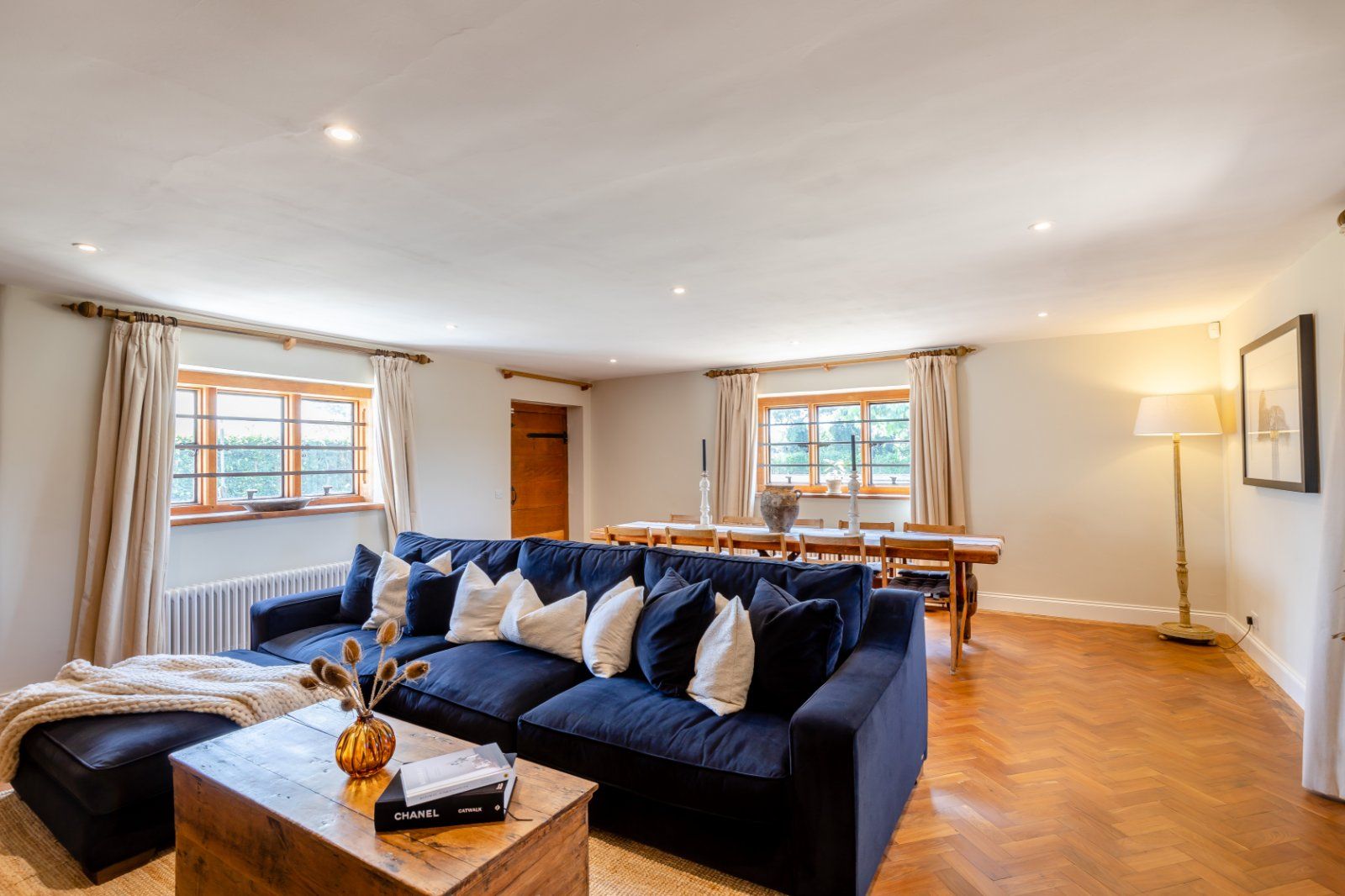 Sitting/Dining Room