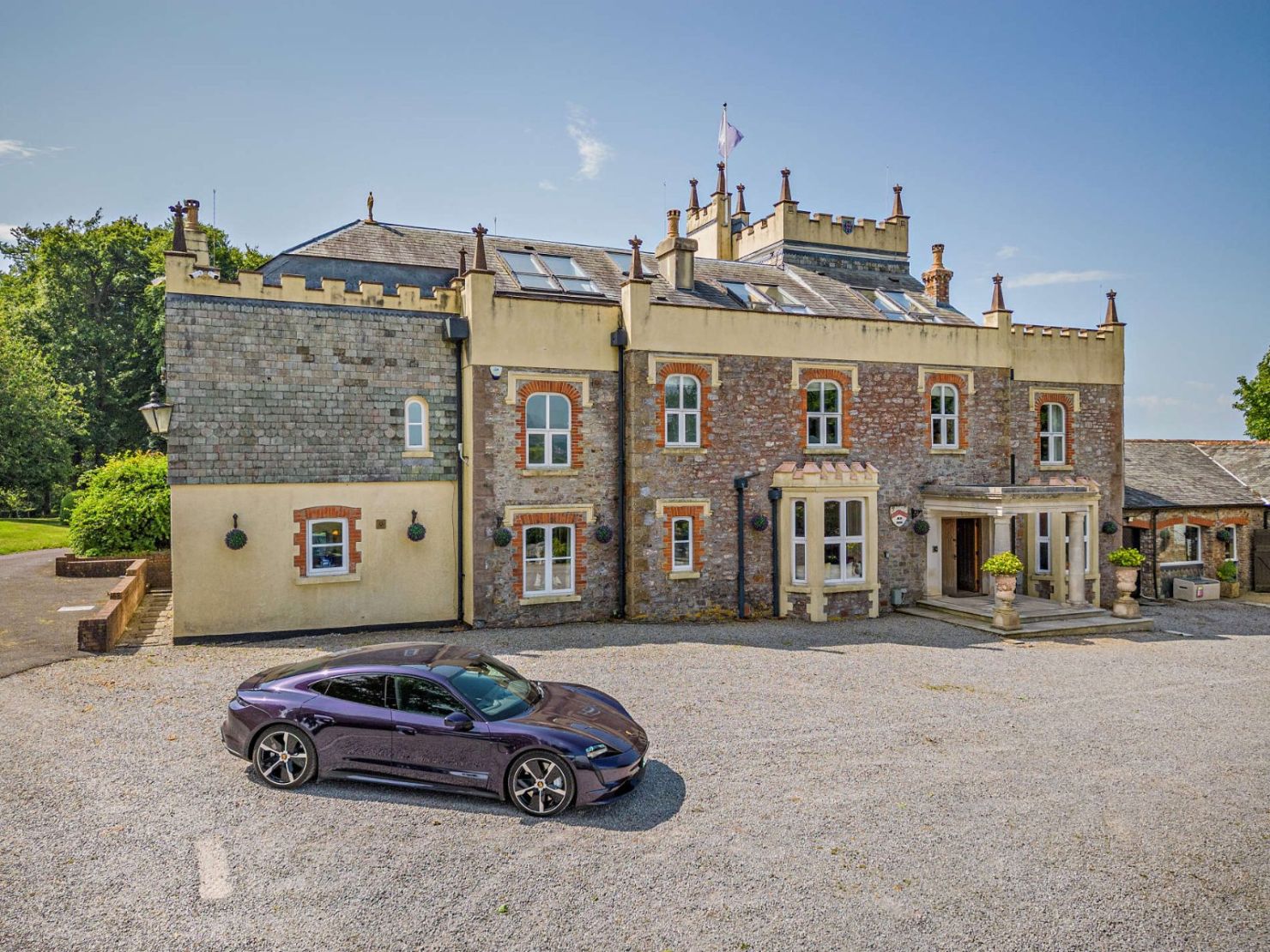Ludbrook Manor