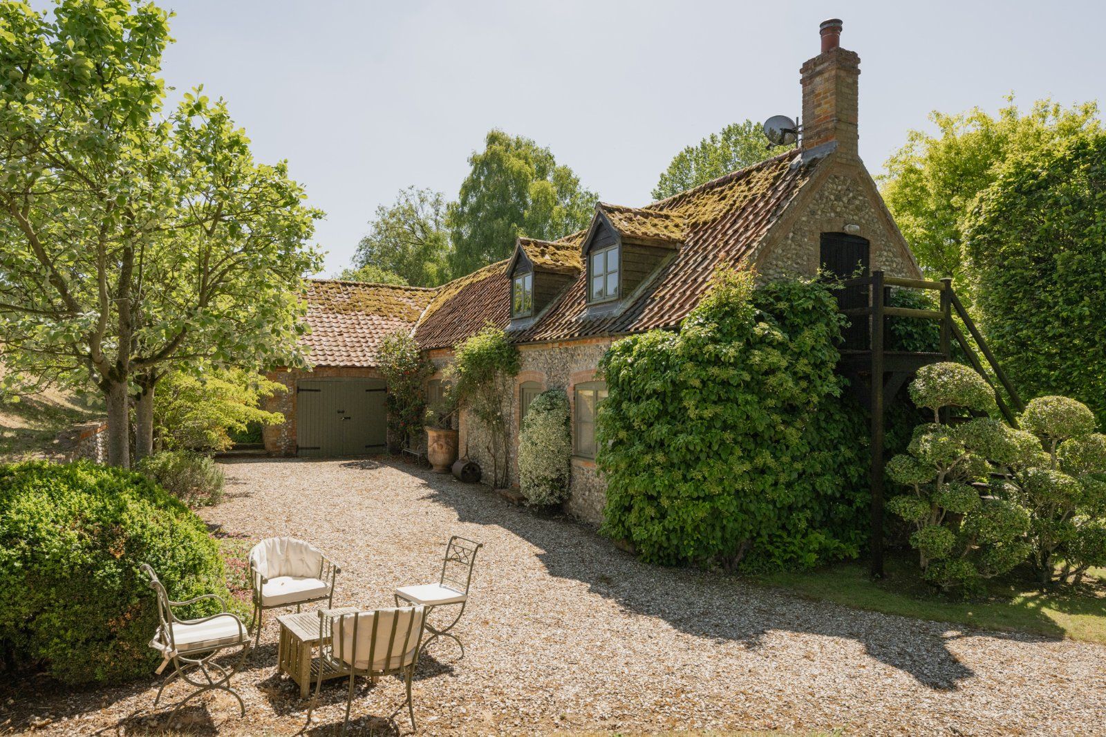 Guest Cottage