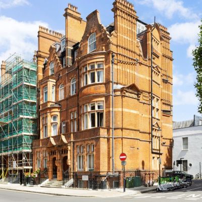 Draycott Place