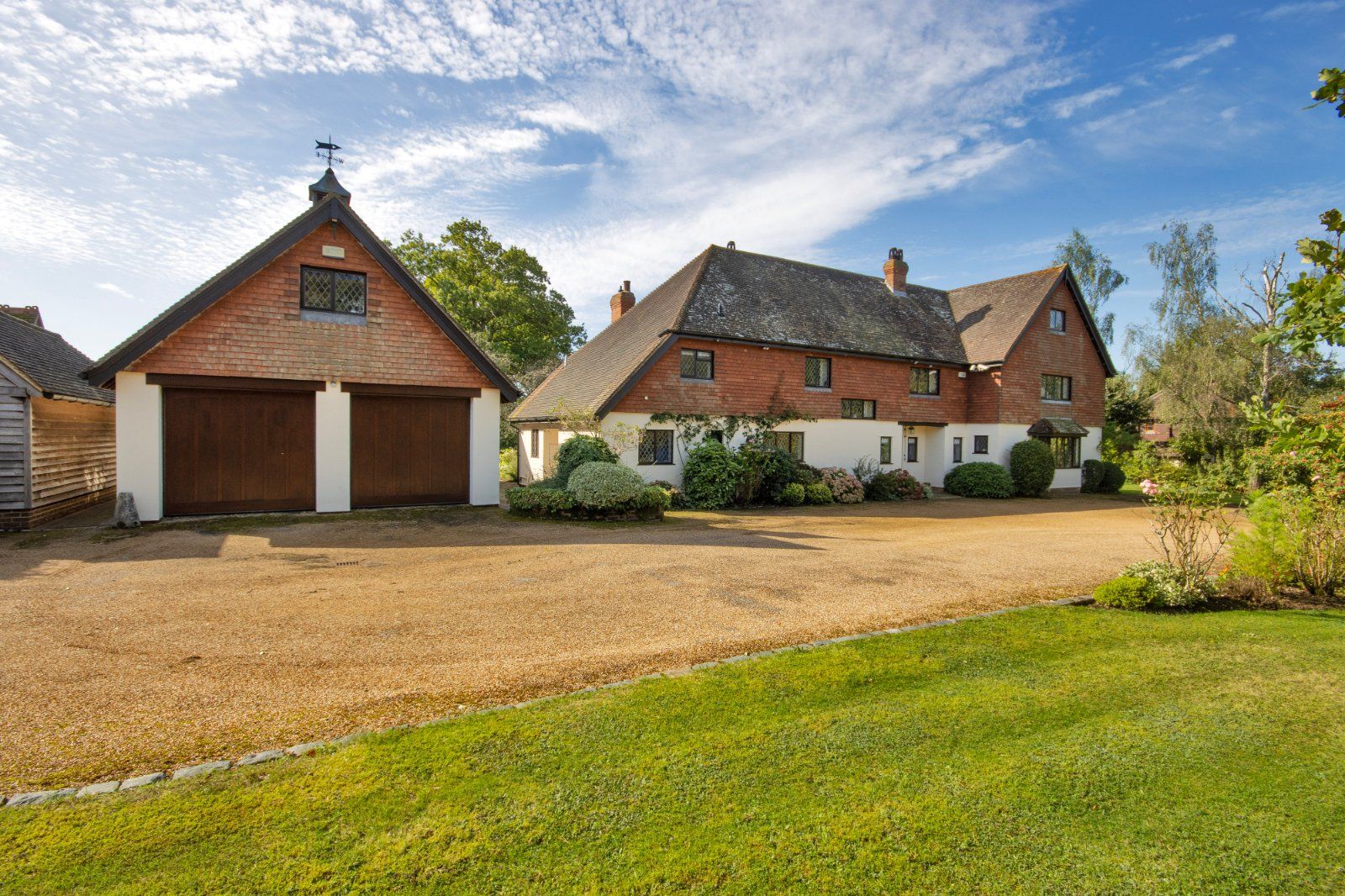House & Garages