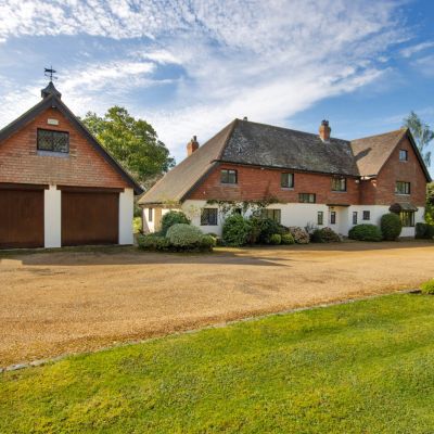 House & Garages