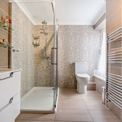 Principal Ensuite