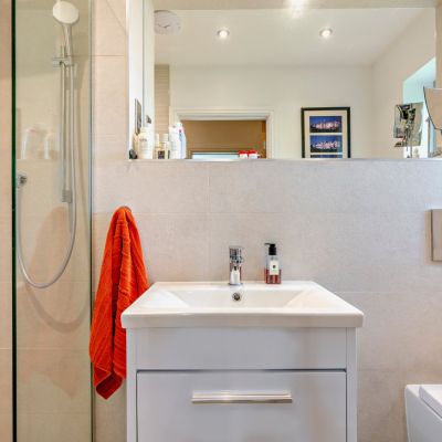 Ensuite