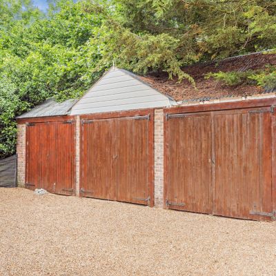 Garage Block
