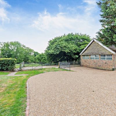 Outbuilding