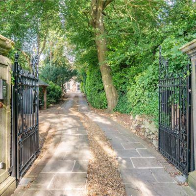 Private Entrance