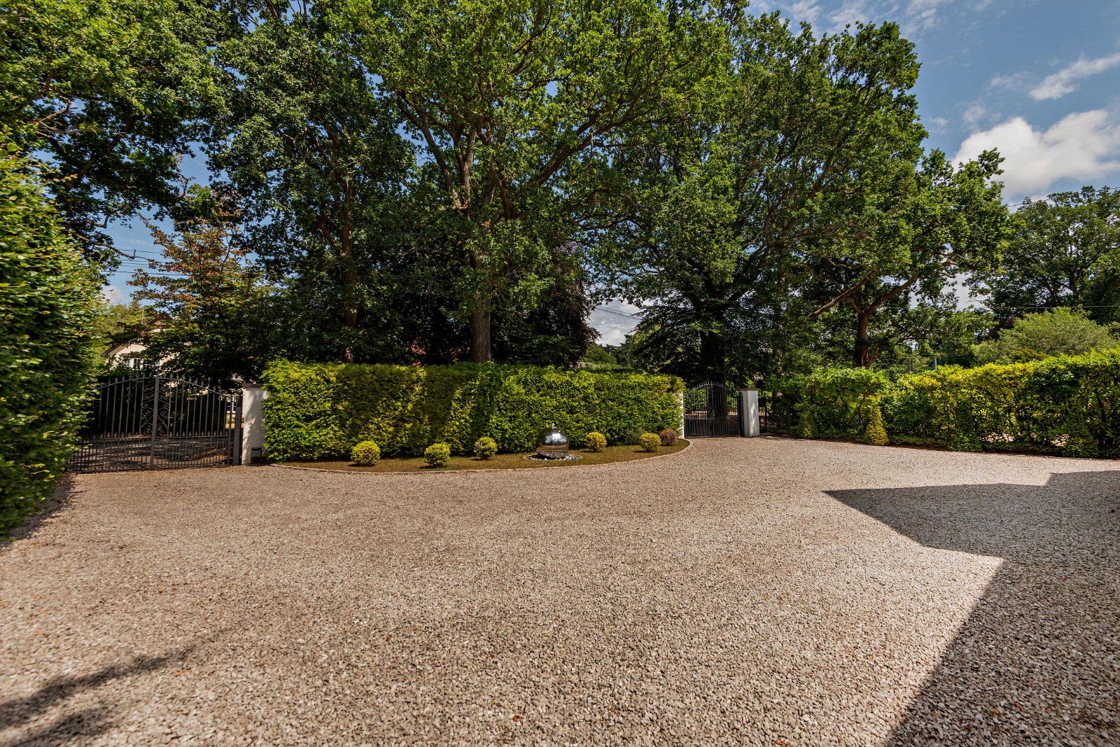 In and Out Driveway