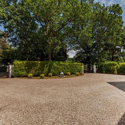 In and Out Driveway