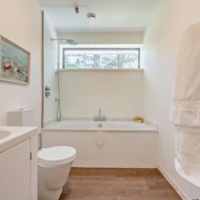 Bedroom 3 Ensuite