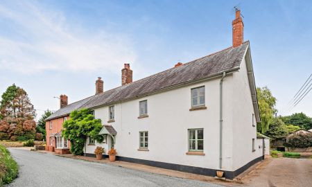 Wisteria Cottage