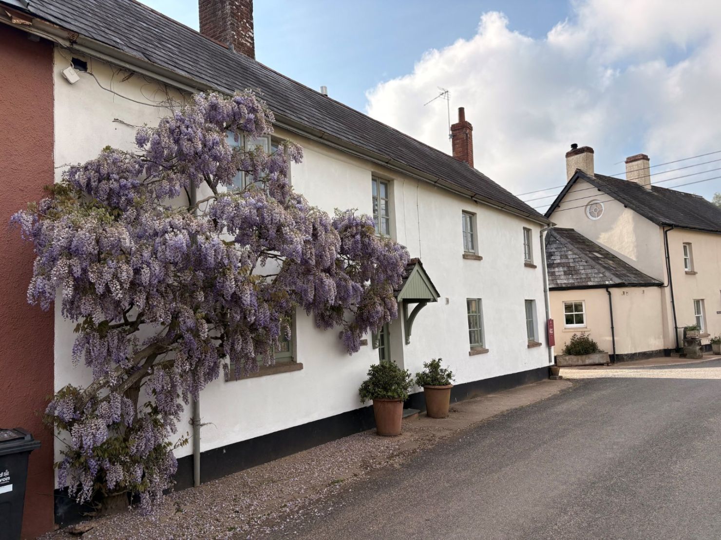 Wisteria Cottage