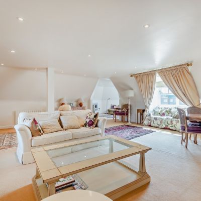 Drawing/Dining Room