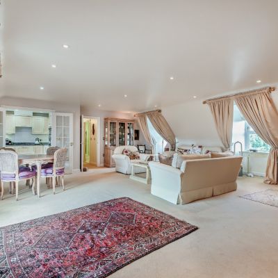 Drawing/Dining Room