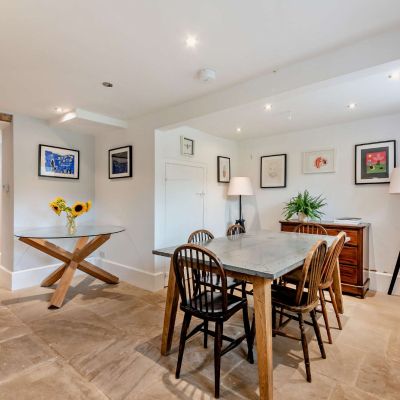 Breakfast Room