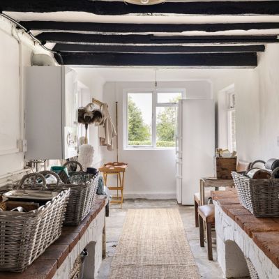 Boot Room/Laundry Rm