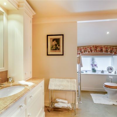 House Shower Room