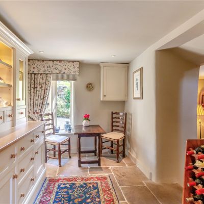Breakfast Room