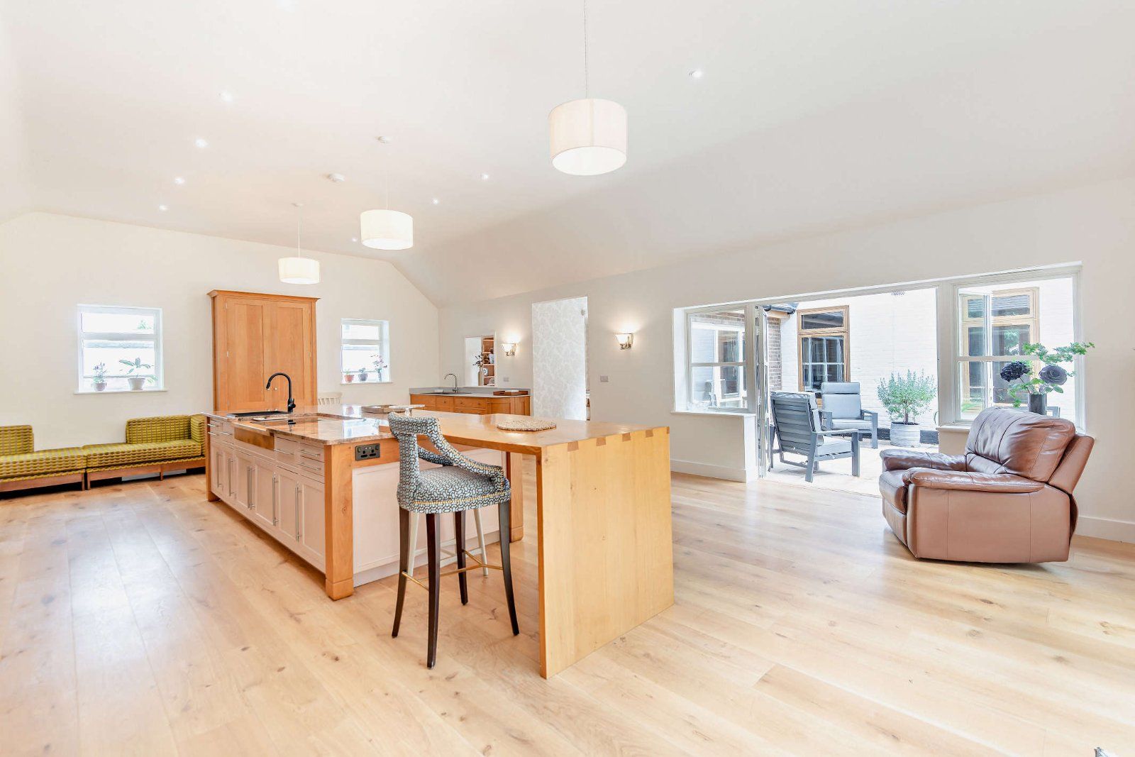 Kitchen/Breakfast