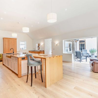 Kitchen/Breakfast