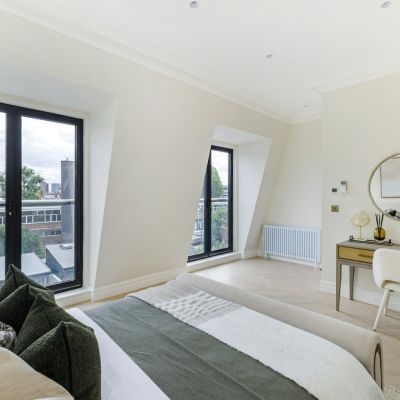 Principal Bedroom