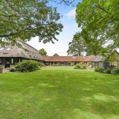 The Grange&Barn End