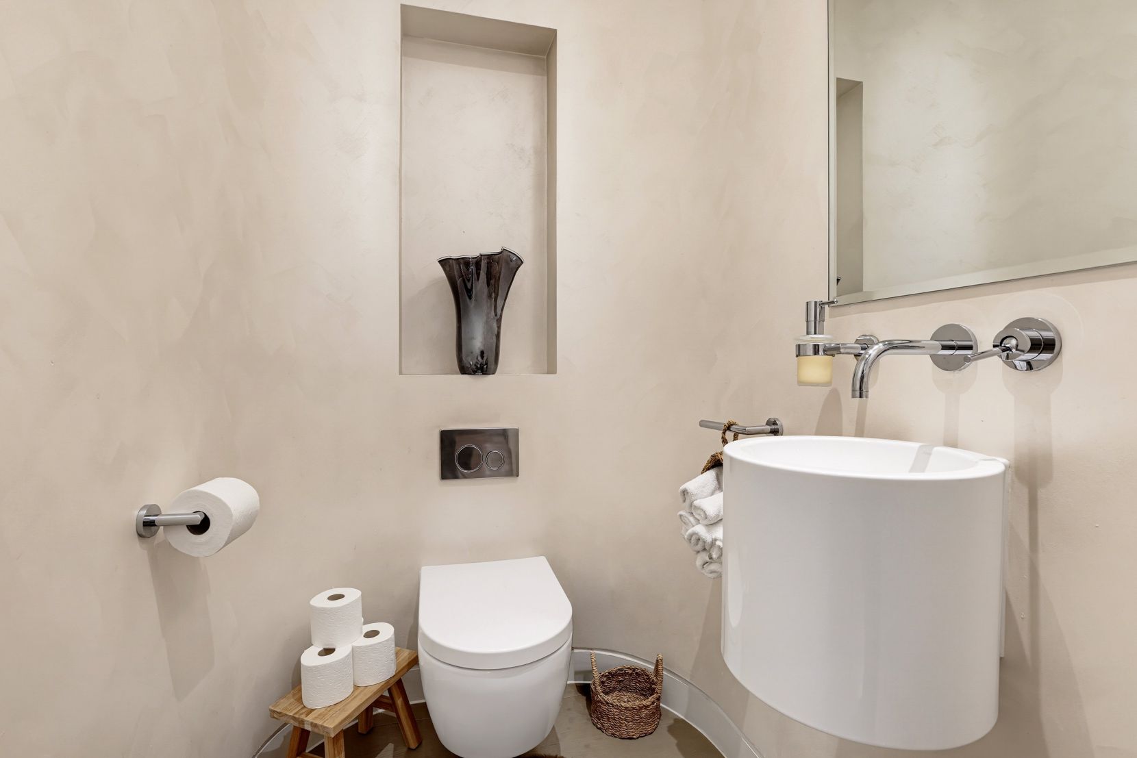 Powder Room