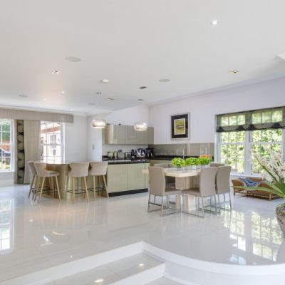 Kitchen/Breakfast