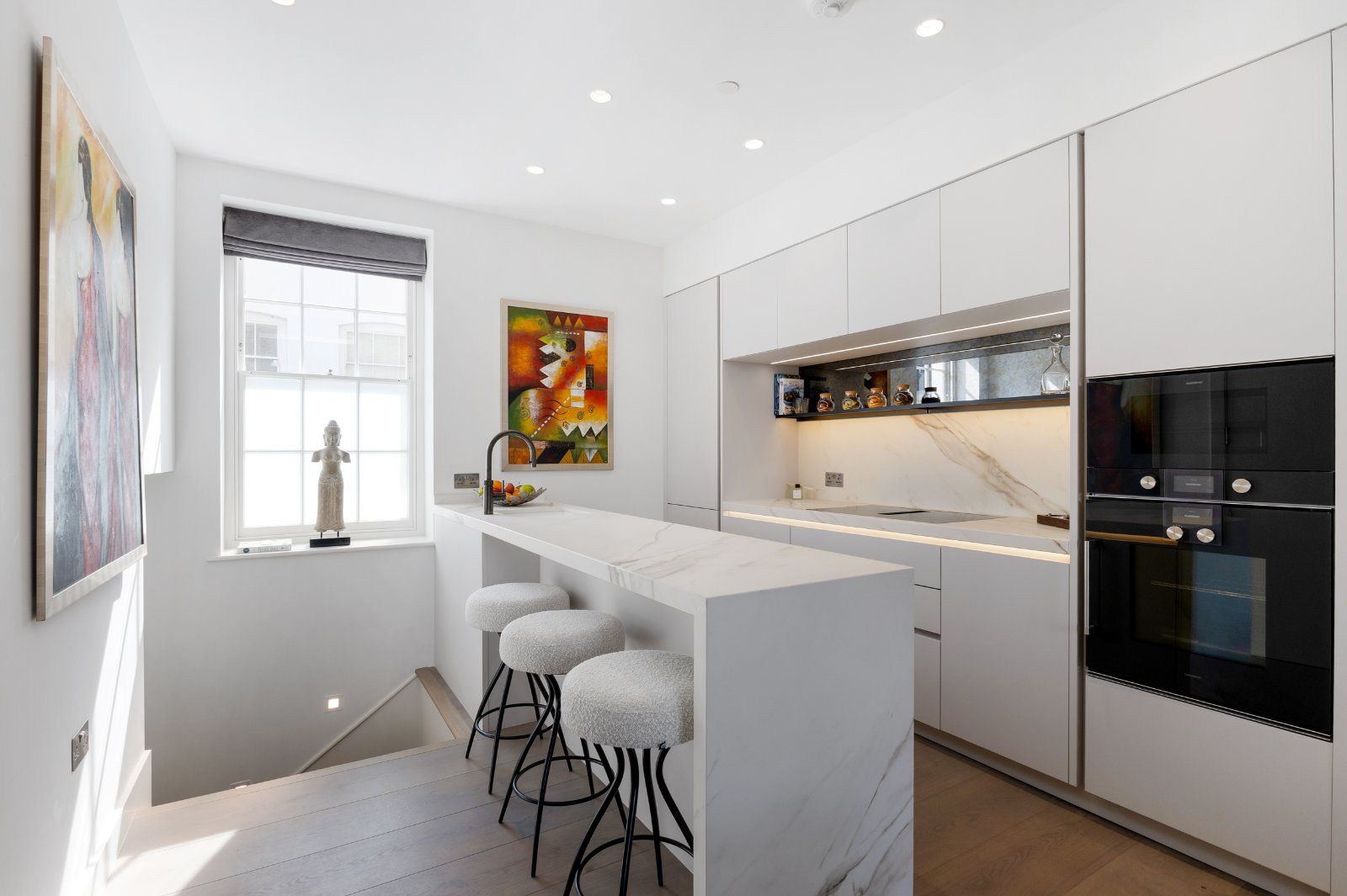 Breakfast Bar