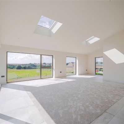 Sitting/Dining Room