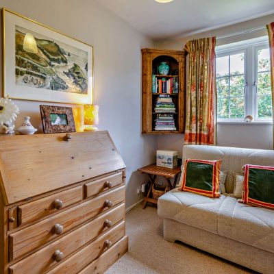 Bedroom 3/Study