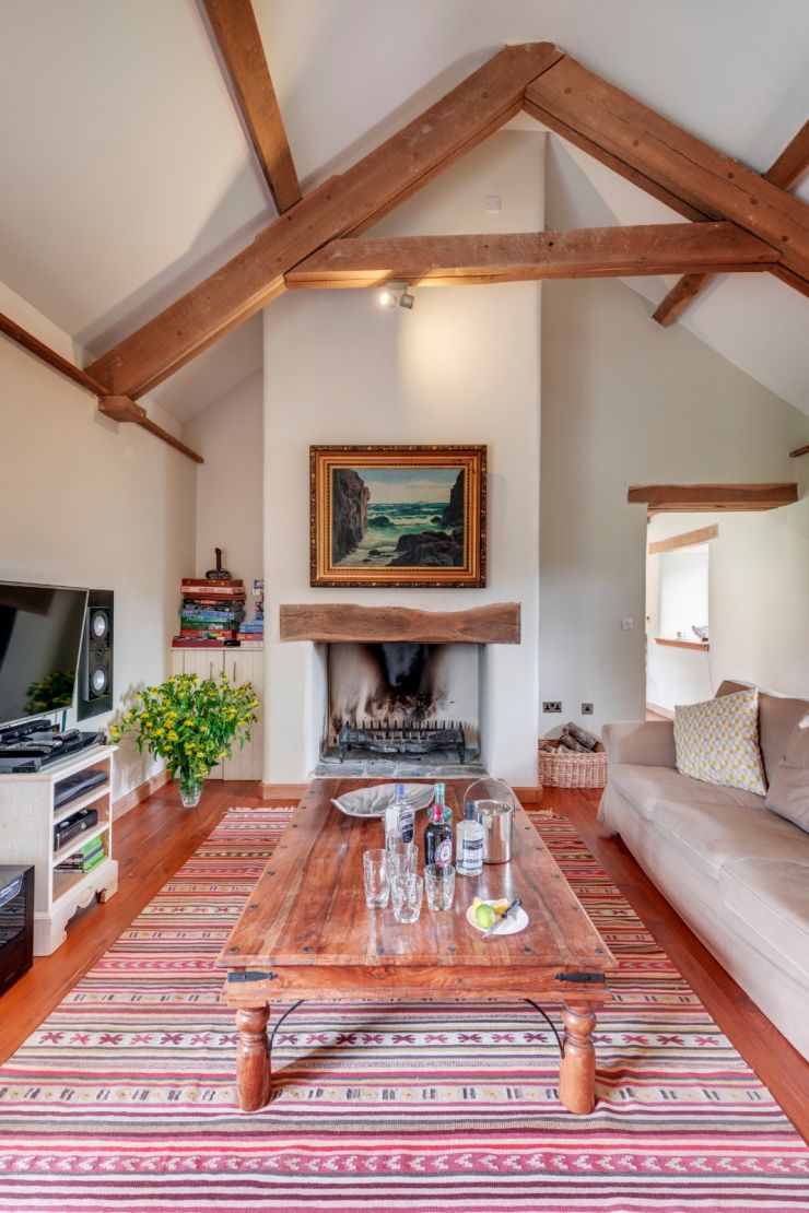Coombe Farm Barns
