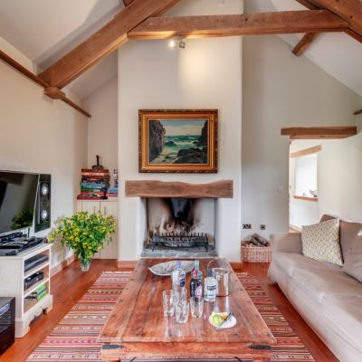 Coombe Farm Barns