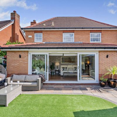 Wrap Around Terrace