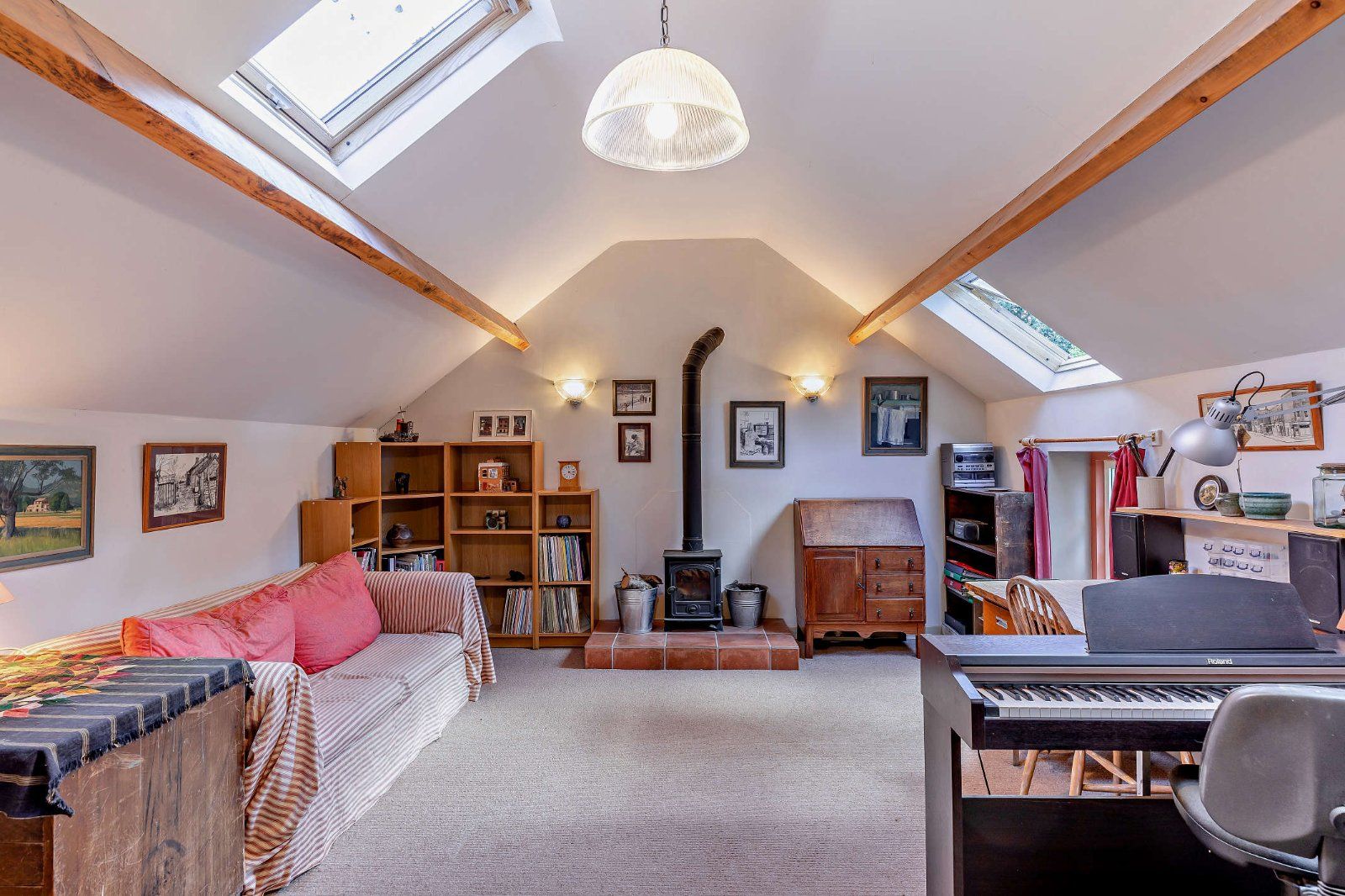 Sitting Room/ Bed 4