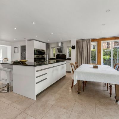 Kitchen/Breakfast