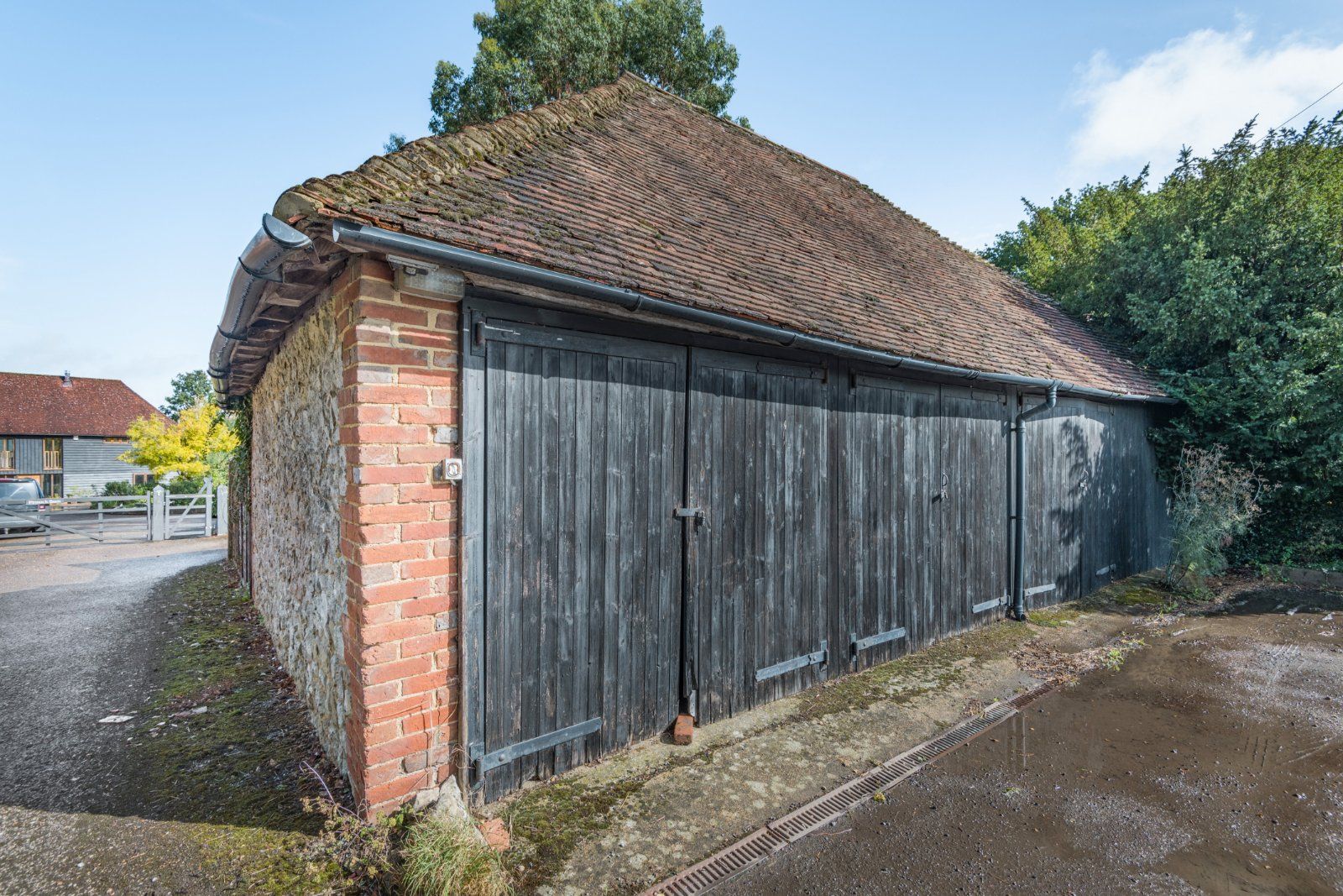 Garage