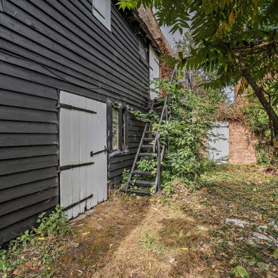 Barn
