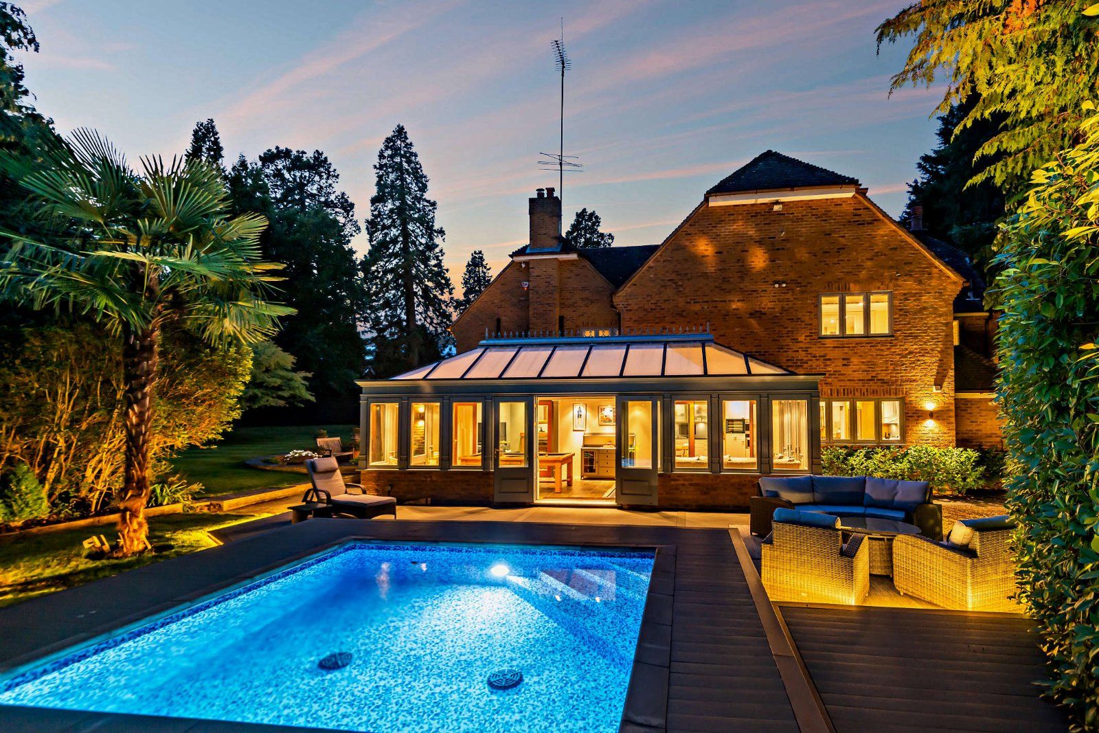 Pool Twilight