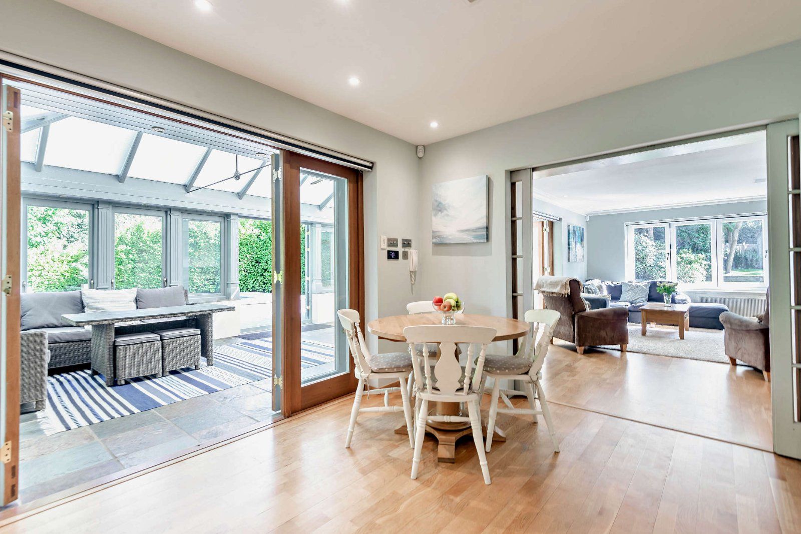 Breakfast Room