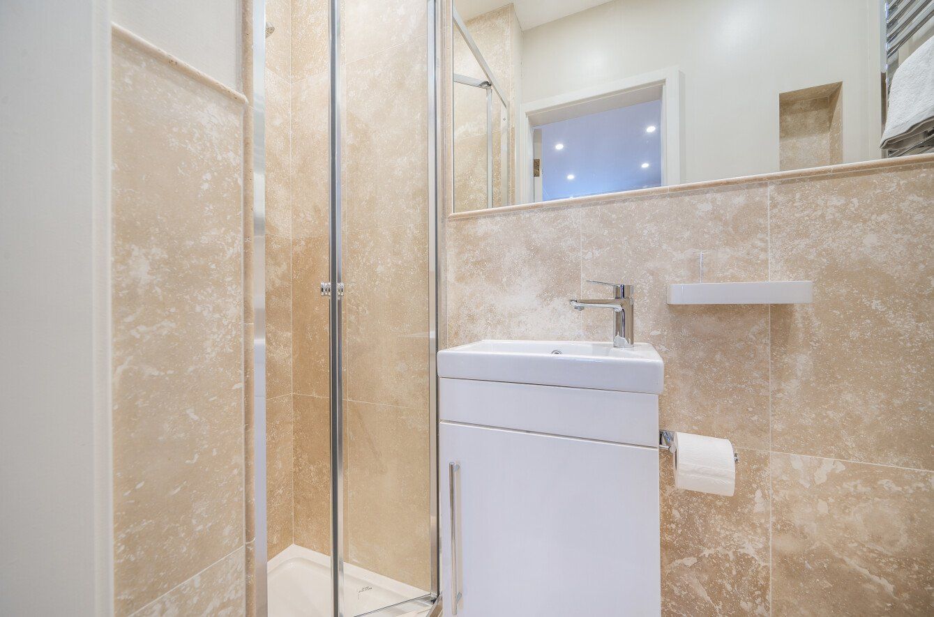 Bedroom 2 En Suite
