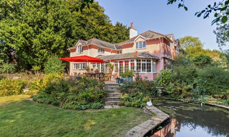 Yelverton, Devon