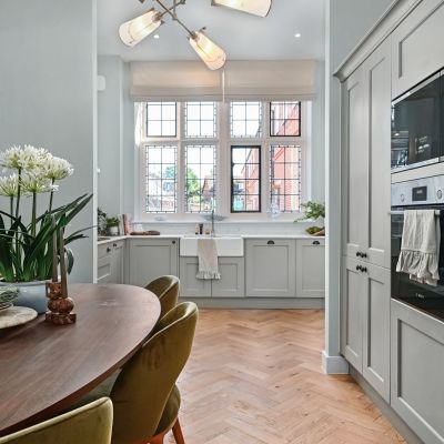 Showhome Dining