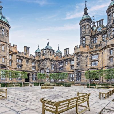 Residents Courtyard