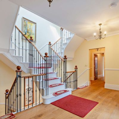 1st Floor Landing