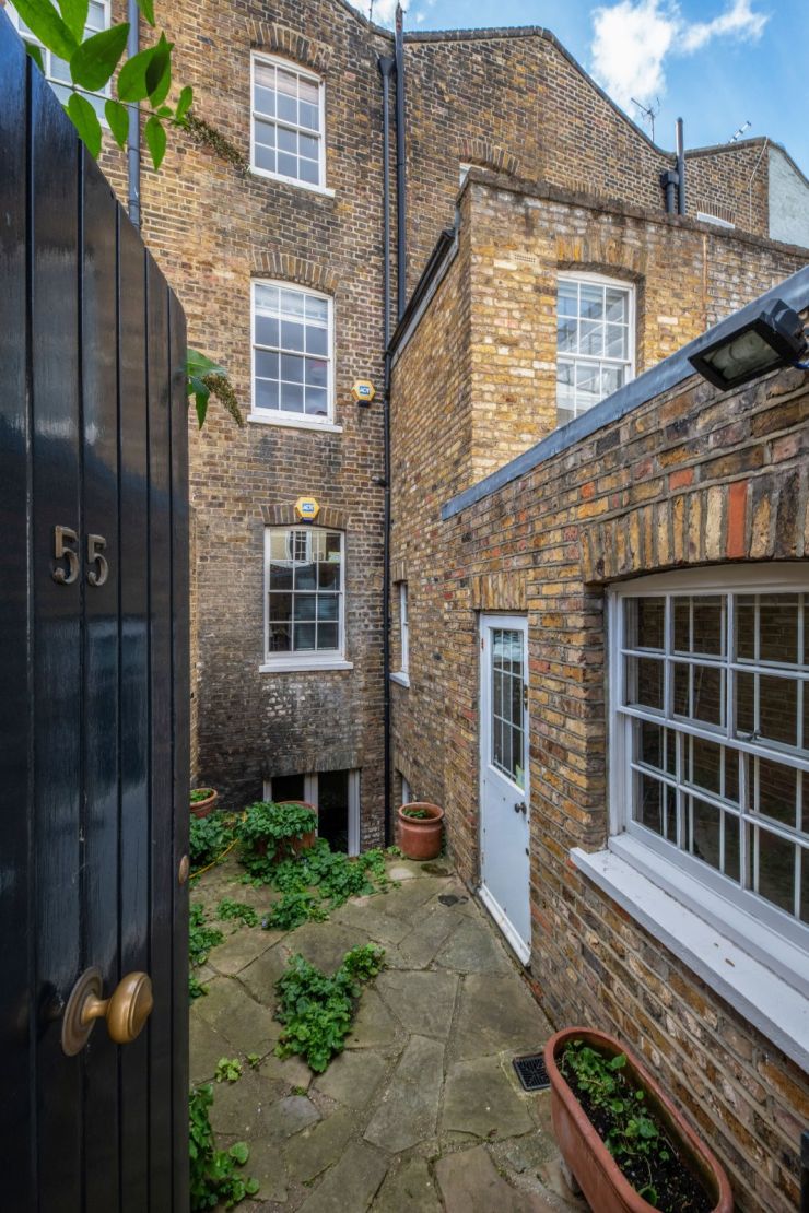 Pottery Lane
