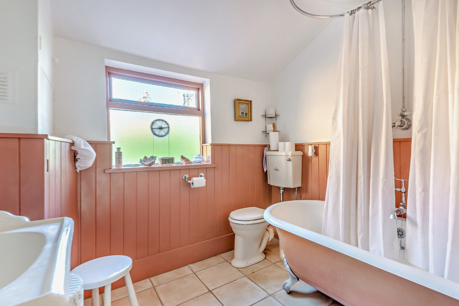 Main Bathroom