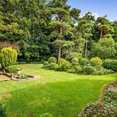 Private Garden