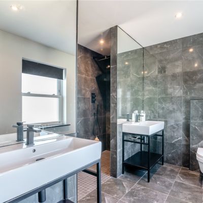 Principal Ensuite